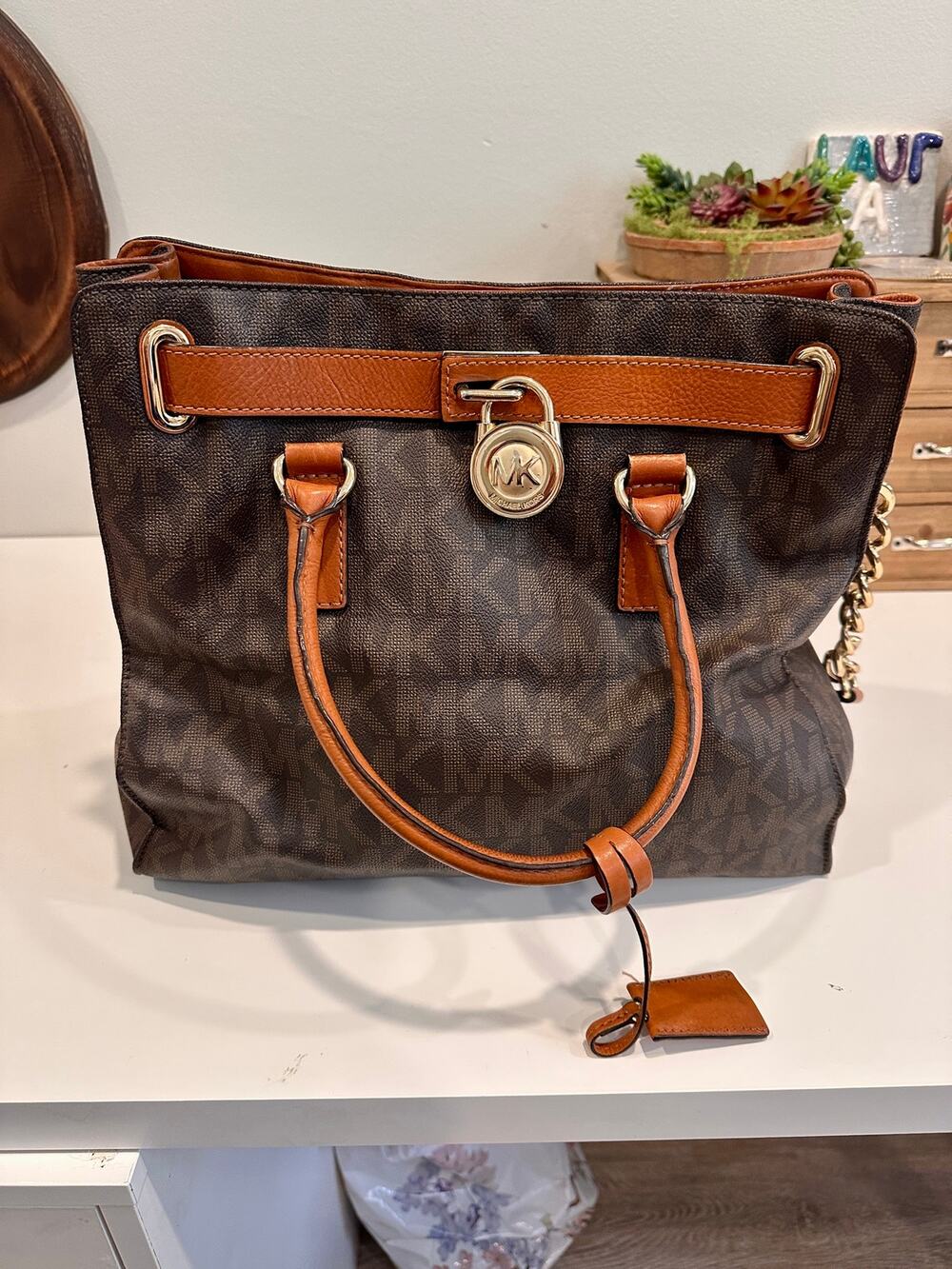 Michael Kors Hamilton Large Signature Brown Tote Purse